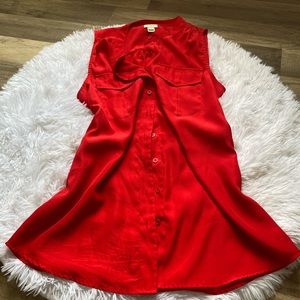 J. Crew size 6 sleeveless blouse.